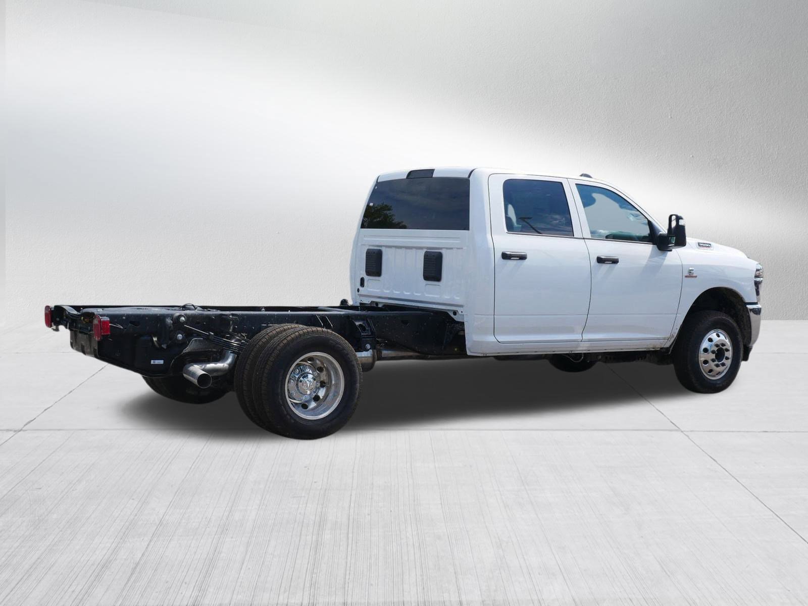 New 2026 RAM 3500 Tradesman image 7
