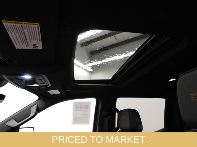 Used 2025 Chevrolet Silverado 1500 High Country w/ High Country Premium Package image 18
