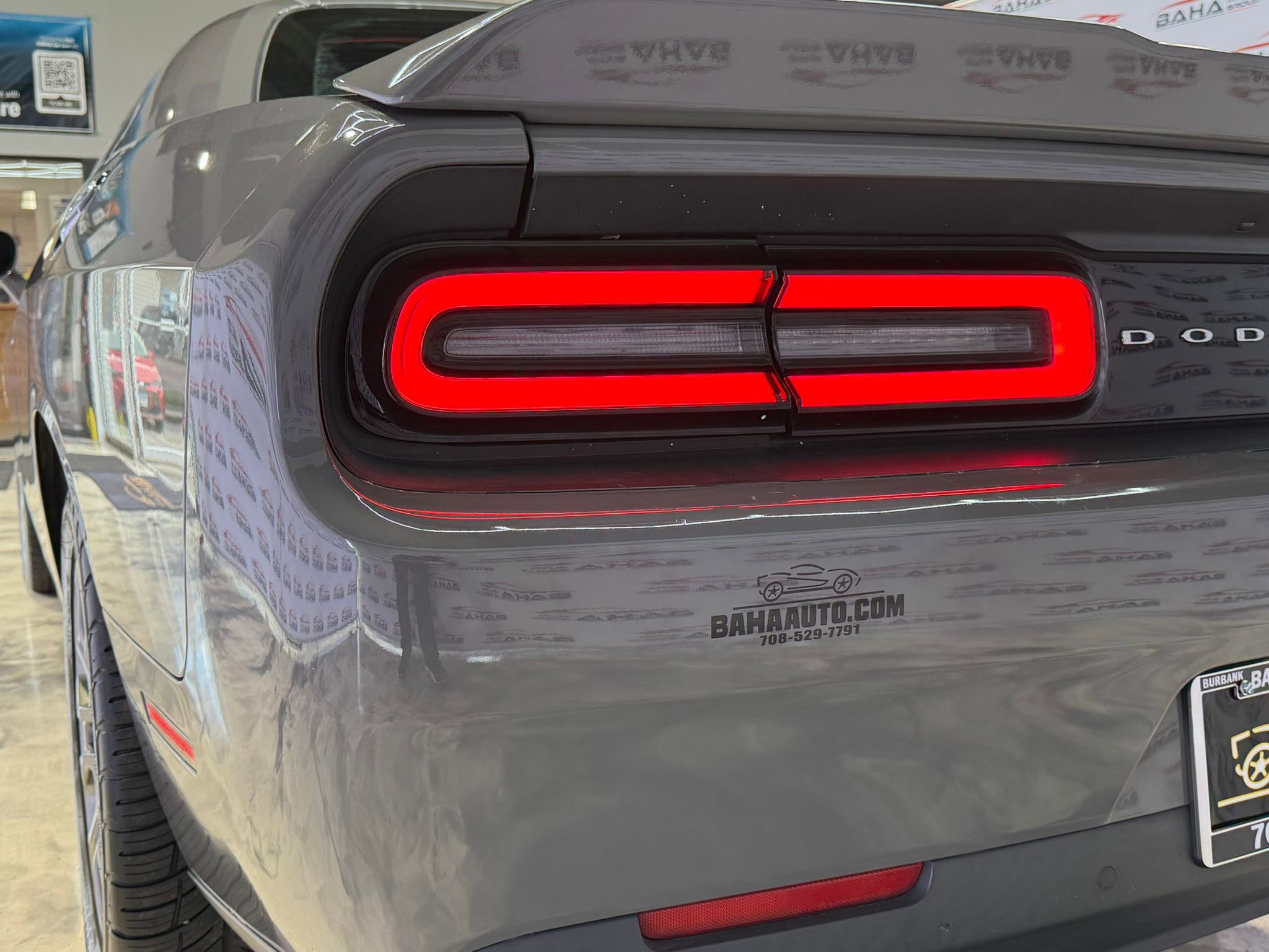 Used 2017 Dodge Challenger GT w/ Driver Convenience Group image 9