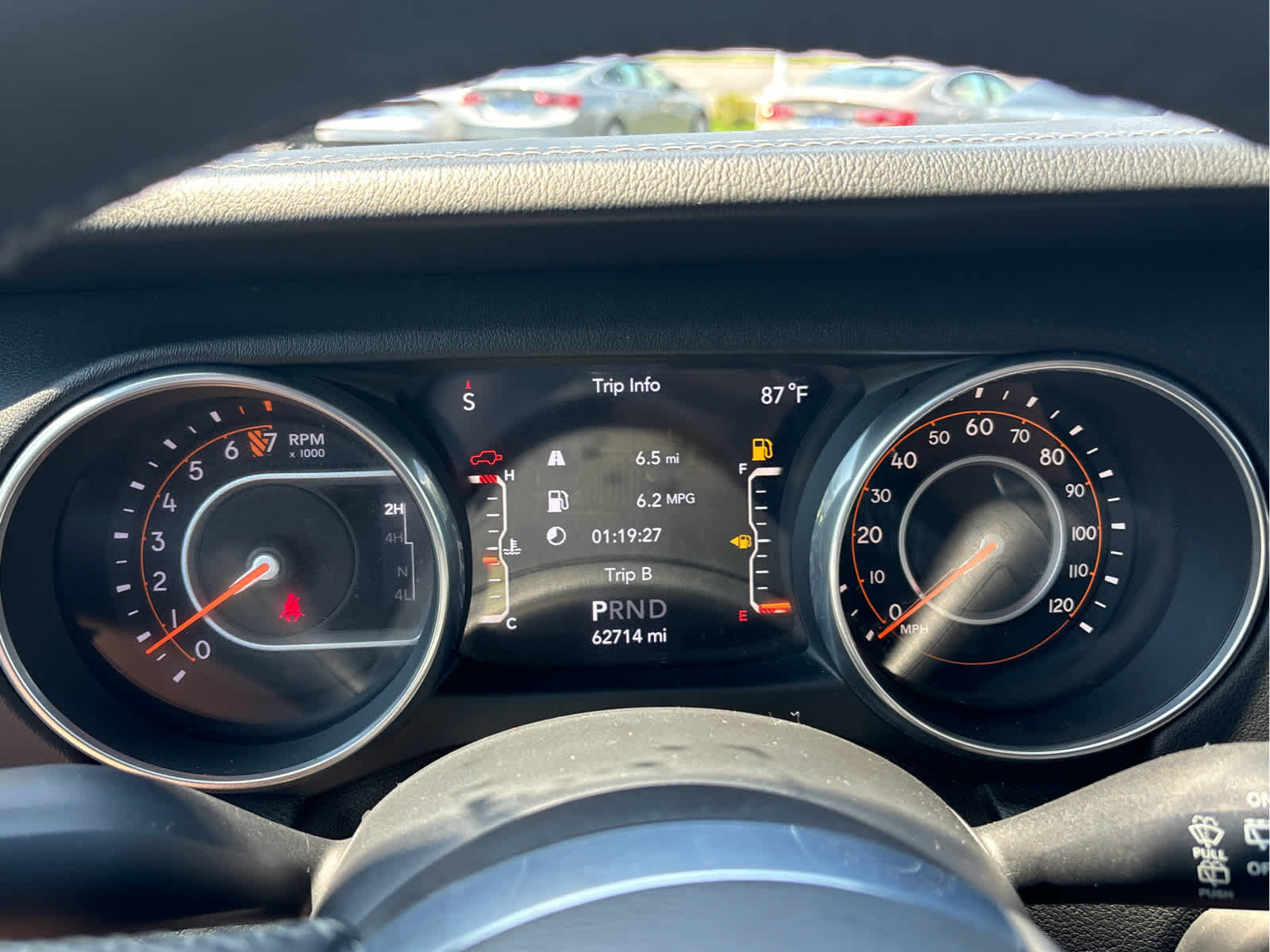 Used 2018 Jeep Wrangler Unlimited Sahara AWD/4WD image 23