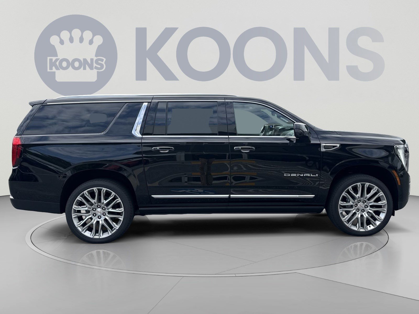 New 2026 GMC Yukon XL Denali w/ Denali Reserve Package AWD/4WD image 5