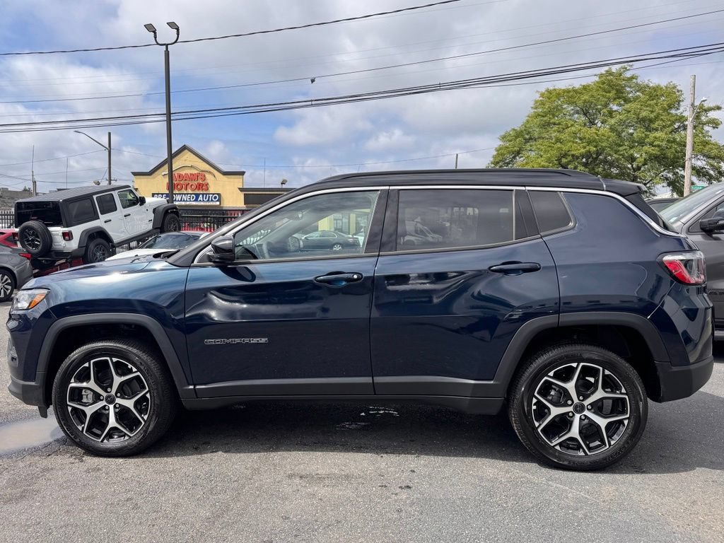 New 2026 Jeep Compass Limited w/ Sun, Sound & Navigation Group AWD/4WD image 4