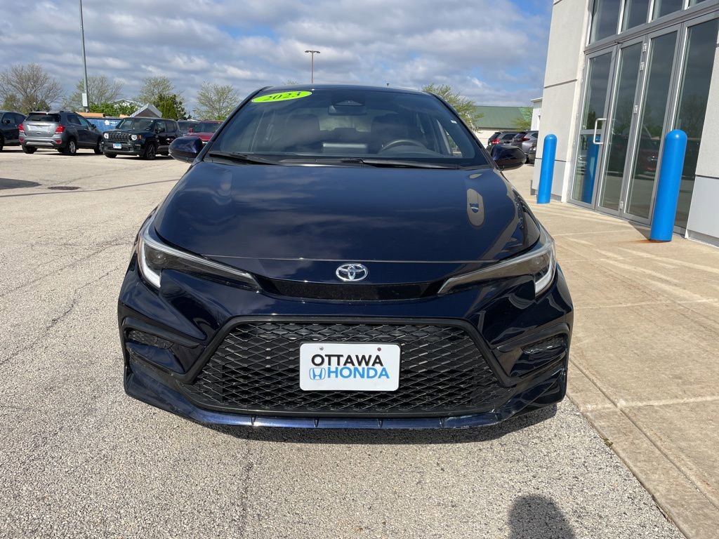 Used 2023 Toyota Corolla SE FWD image 3