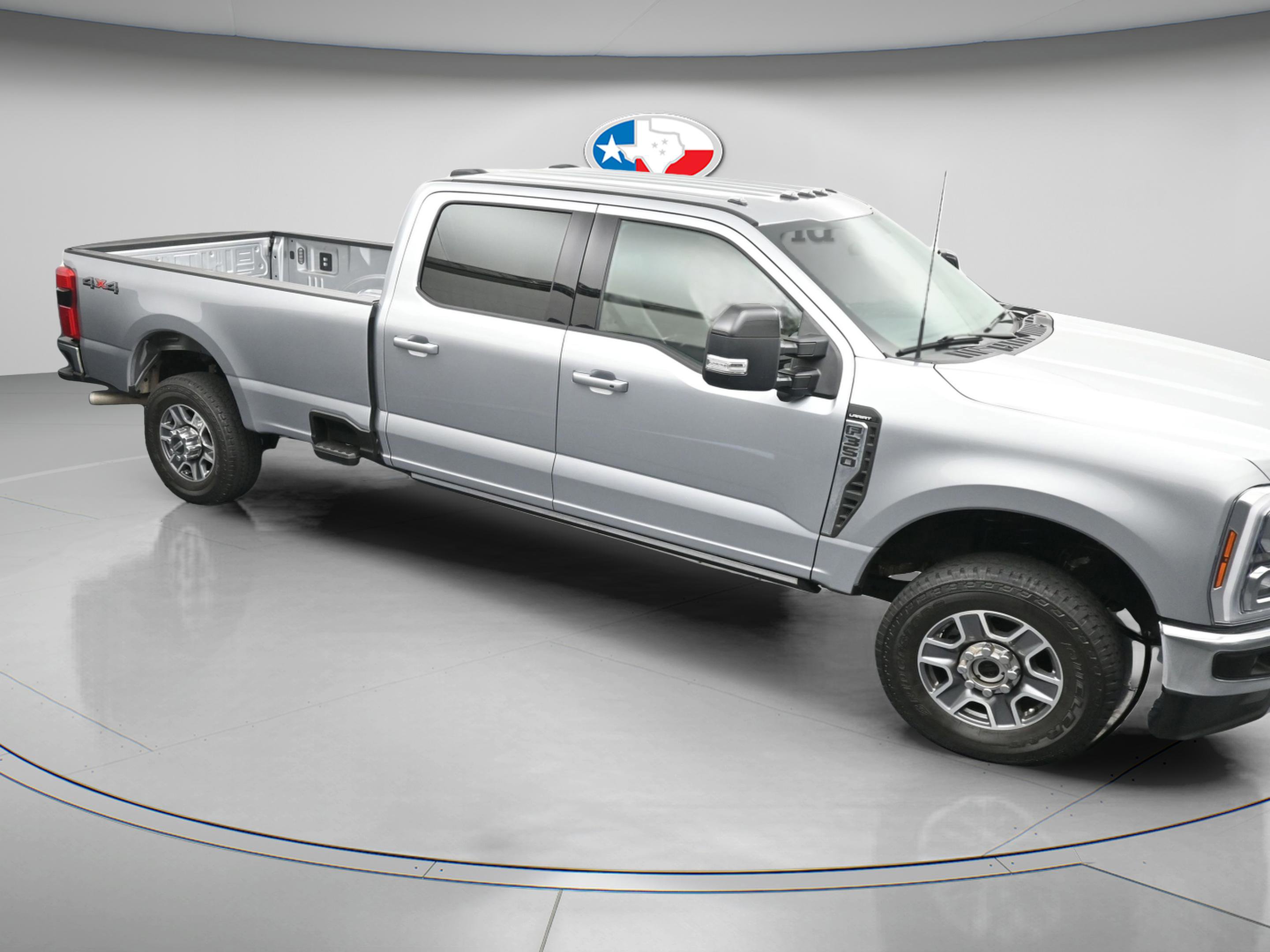 Used 2024 Ford F350 Lariat image 36