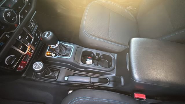 Used 2025 Jeep Wrangler Unlimited Rubicon 4xe w/ Safety Group image 23