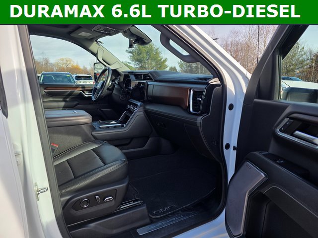 Used 2024 GMC Sierra 2500 Denali w/ Denali Reserve Package image 13