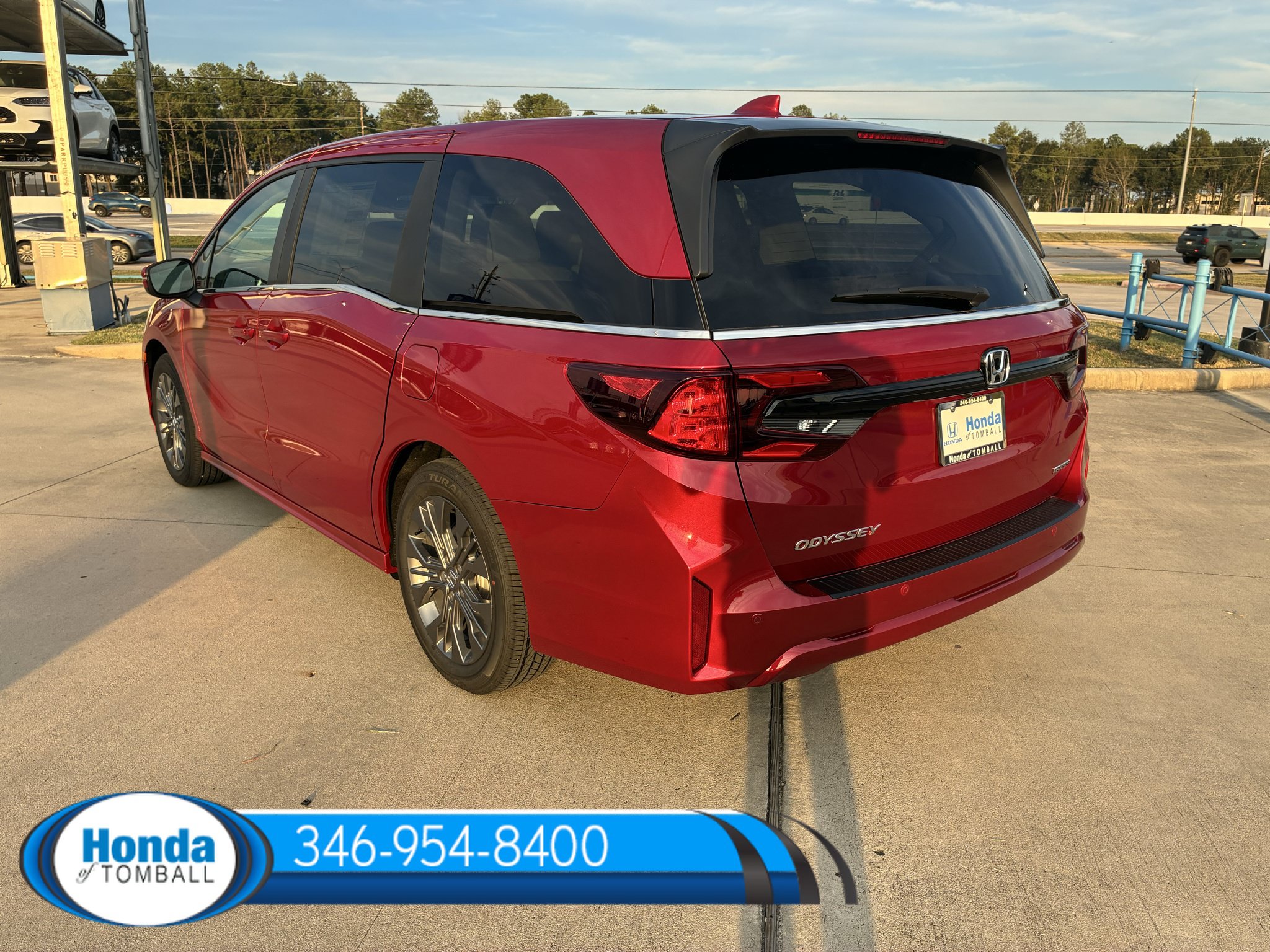 New 2027 Honda Odyssey Touring image 4