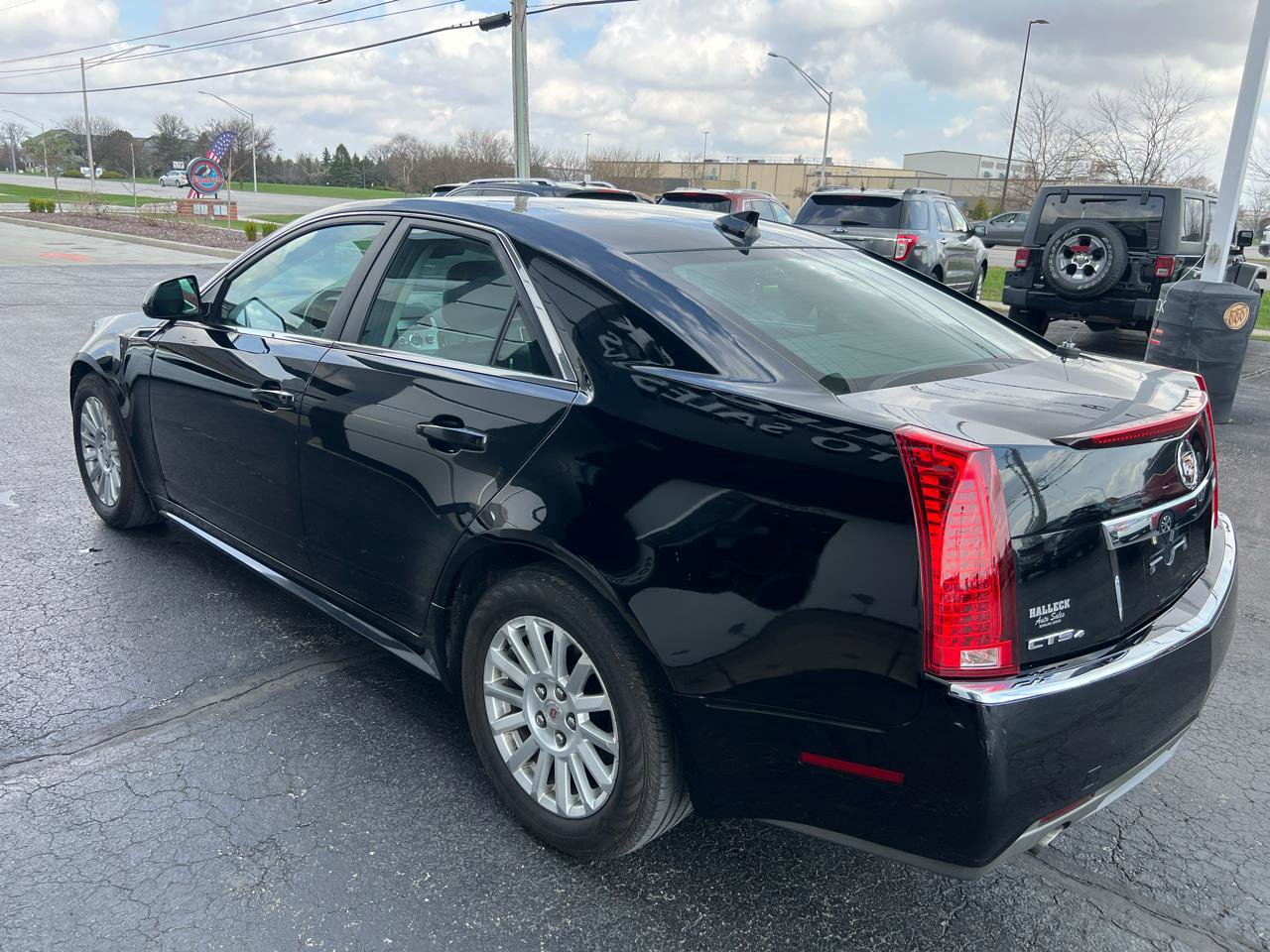 Used 2013 Cadillac CTS Luxury AWD/4WD image 3