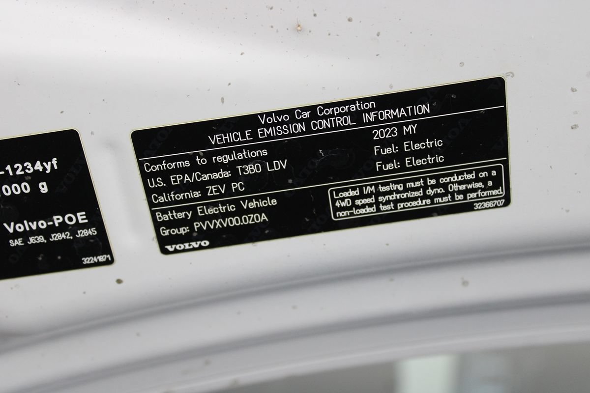 Used 2023 Volvo XC40 Recharge Ultimate AWD/4WD image 34