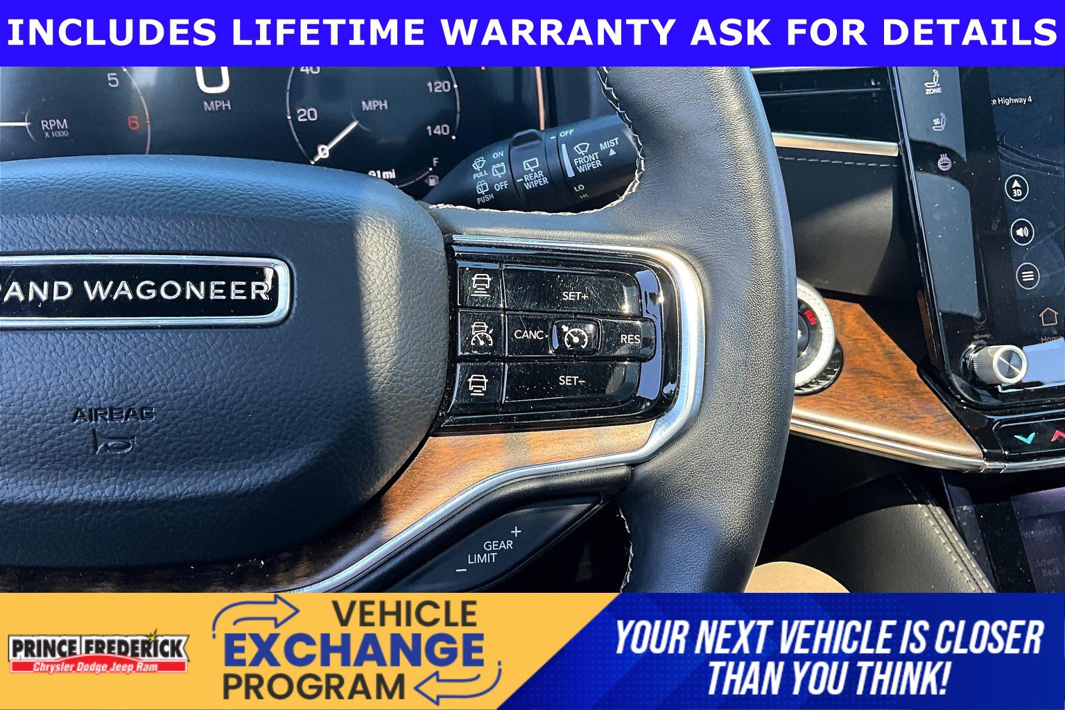 Used 2024 Jeep Grand Wagoneer L 4WD image 15