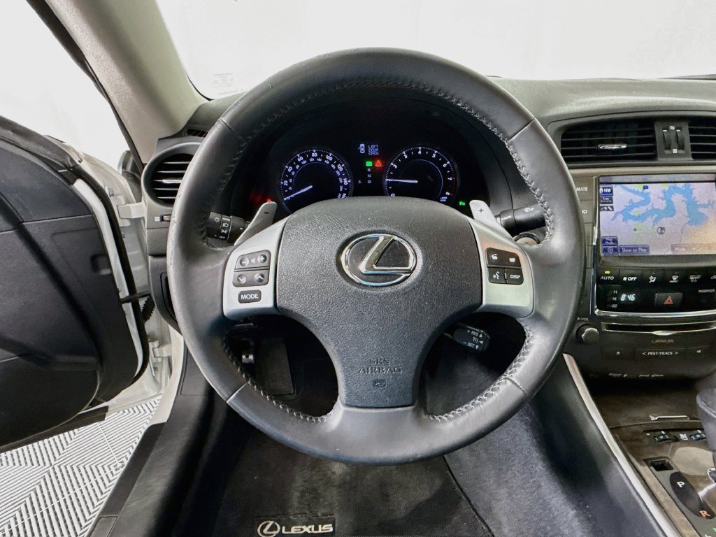 Used 2014 Lexus IS 250C w/ Luxury Package RWD image 11