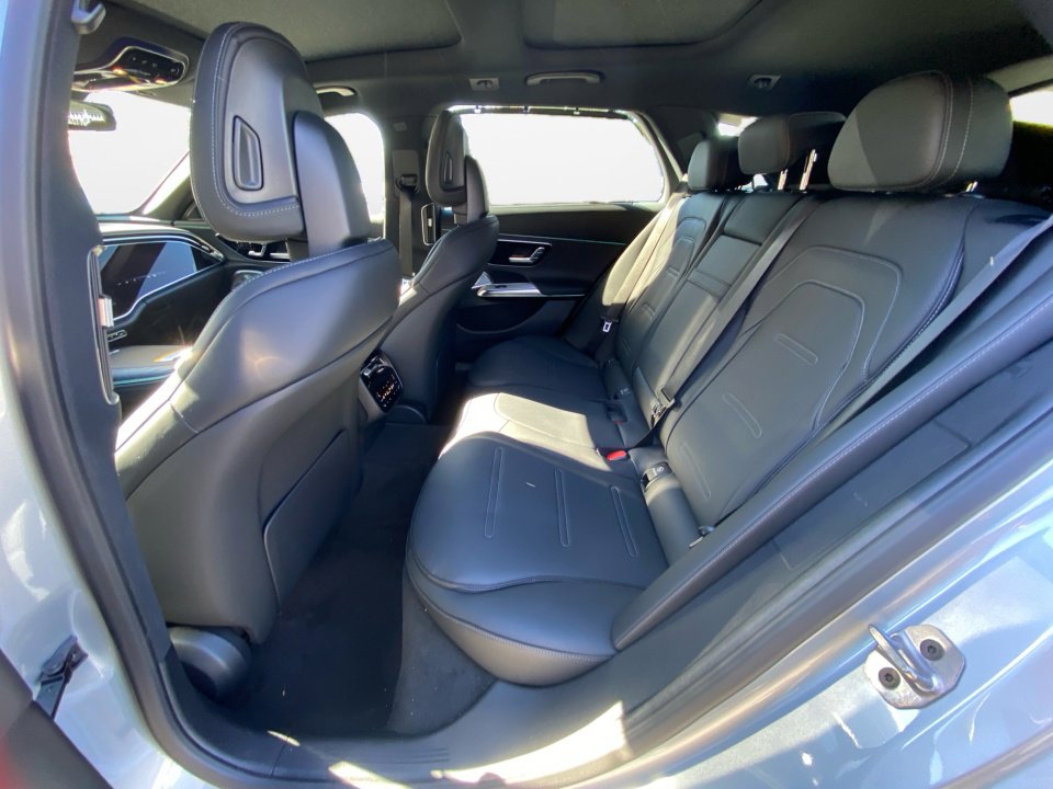 New 2026 Mercedes-Benz E 53 AMG 4MATIC Sedan image 13