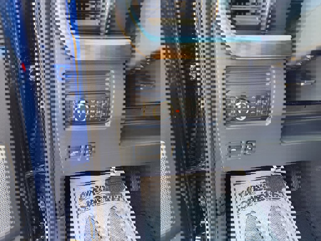 New 2026 Ford F350 Lariat w/ Black Appearance Package image 11