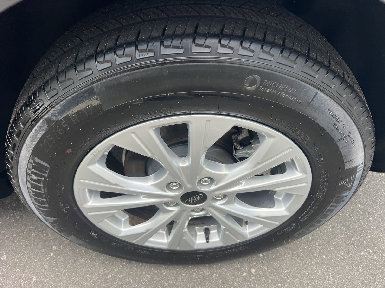 Used 2024 Ford Escape Active image 16