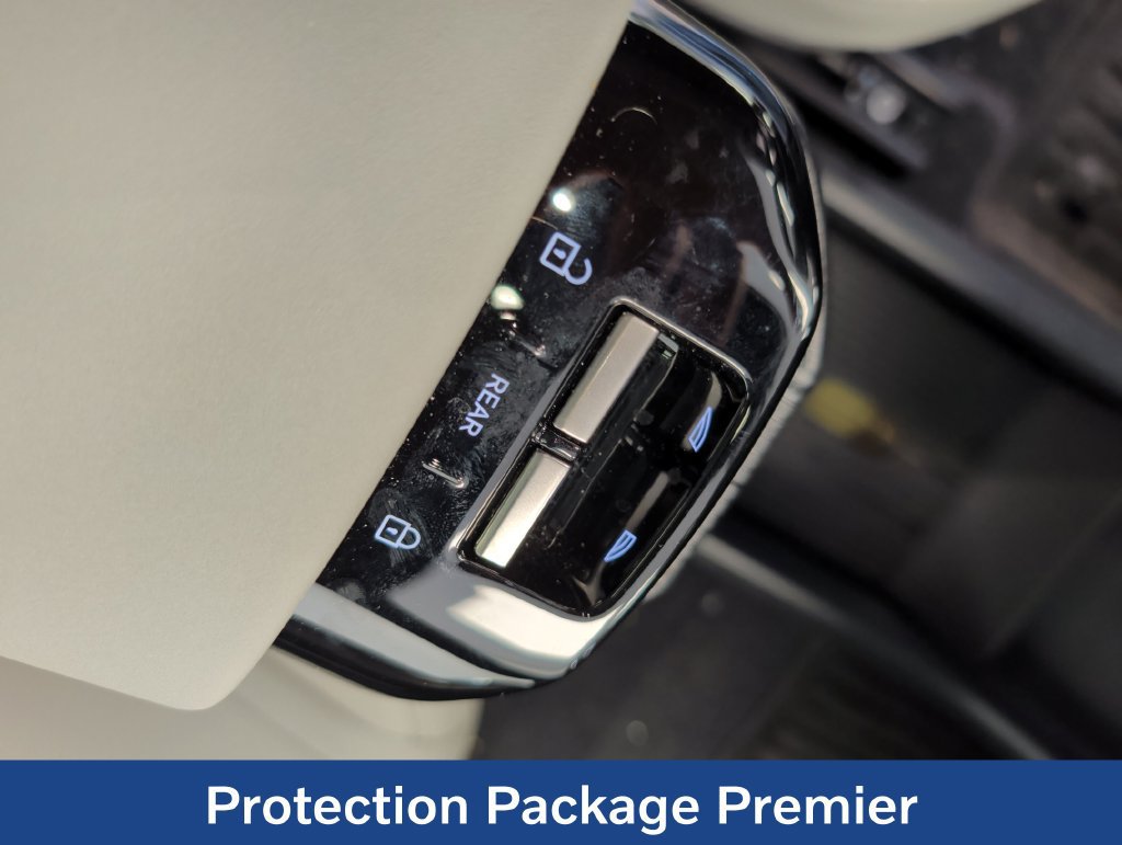New 2026 Volvo EX30 Cross Country Ultra w/ Protection Package Premier AWD/4WD image 14