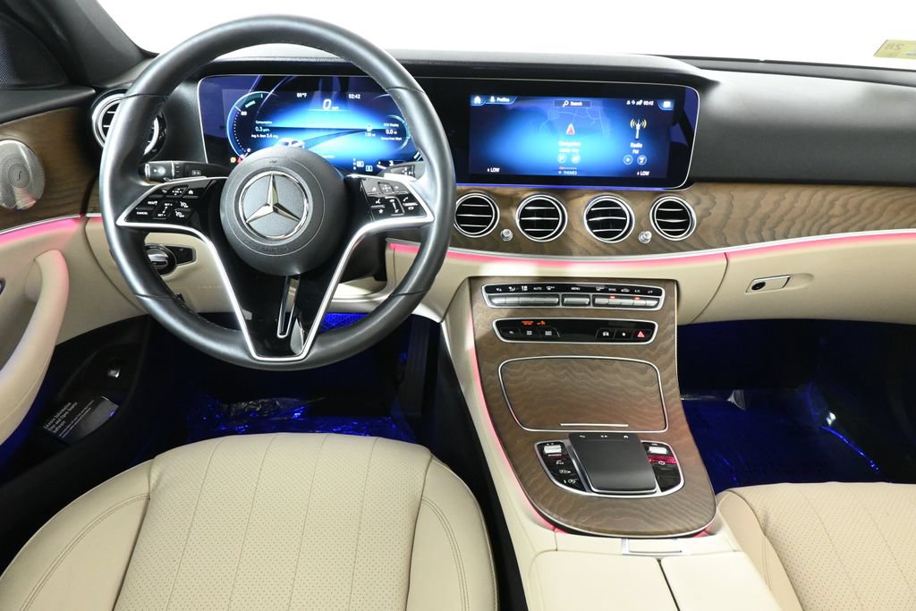 Certified 2022 Mercedes-Benz E 350 4MATIC Sedan image 17