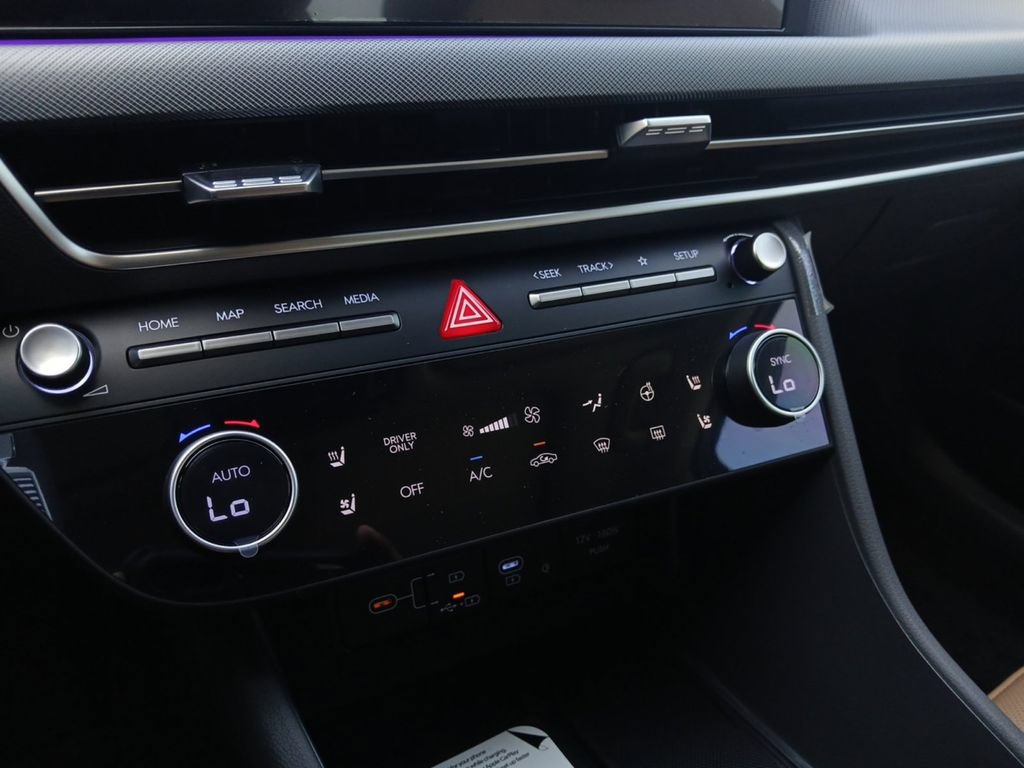 New 2026 Hyundai Sonata Limited FWD image 22