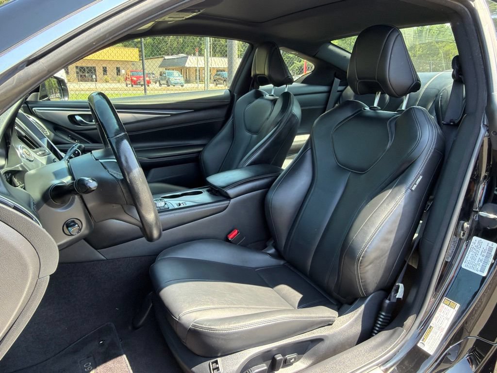 Used 2018 INFINITI Q60 3.0t Luxe w/ Sensory Package 3.0T Luxe AWD/4WD image 17