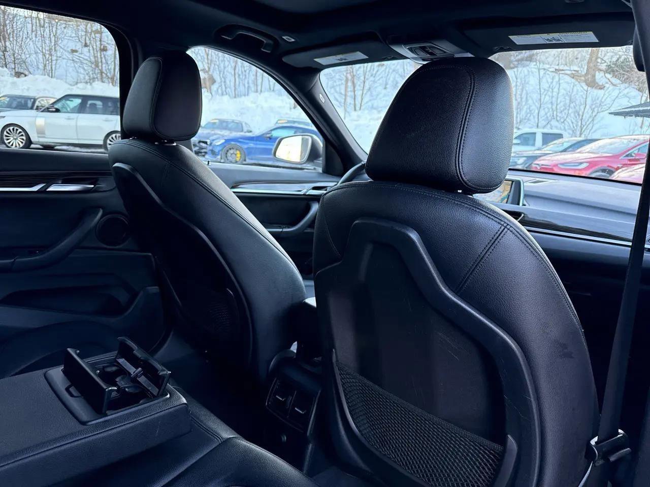 Used 2017 BMW X1 xDrive28i AWD/4WD image 32