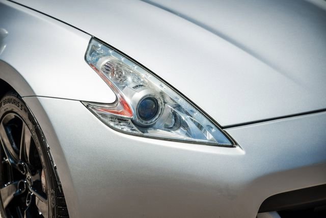 Used 2009 Nissan 370Z Touring w/ Sport Pkg image 36