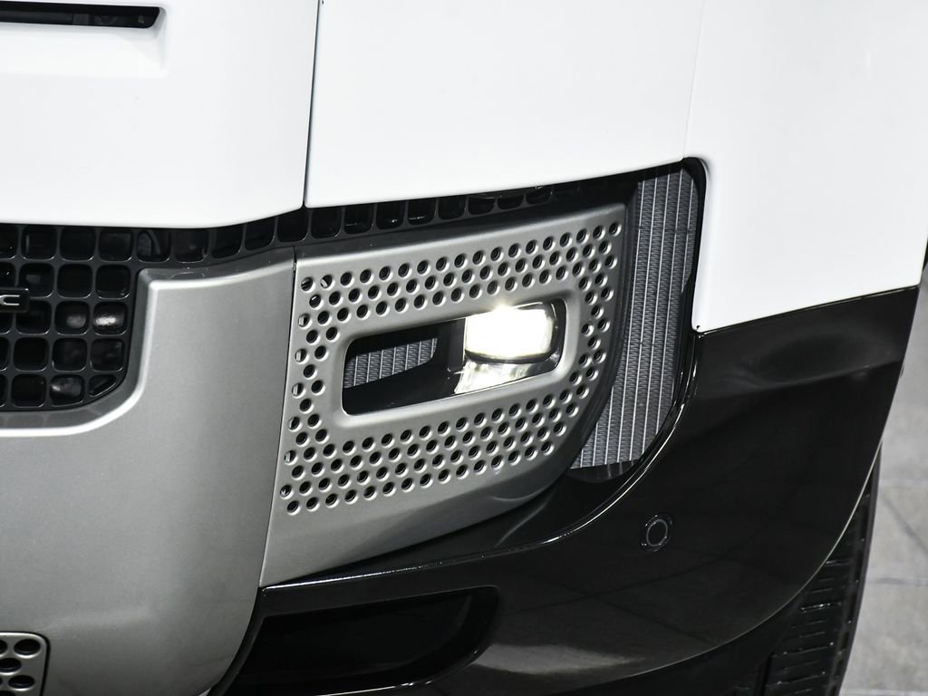 Used 2022 Land Rover Defender 90 X-Dynamic HSE image 80