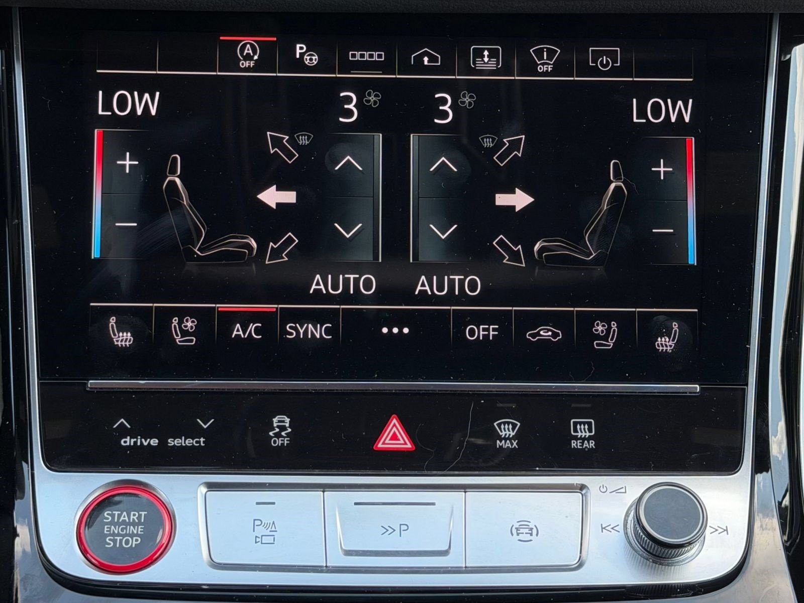 Used 2023 Audi S8 AWD/4WD image 19