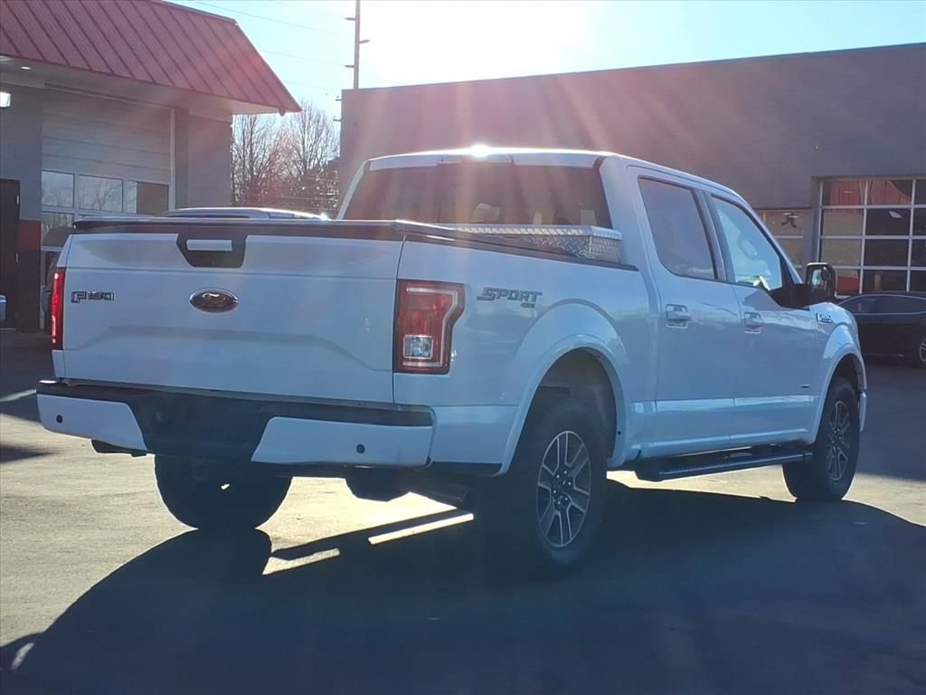 Used 2017 Ford F150 XLT w/ Equipment Group 302A Luxury image 5