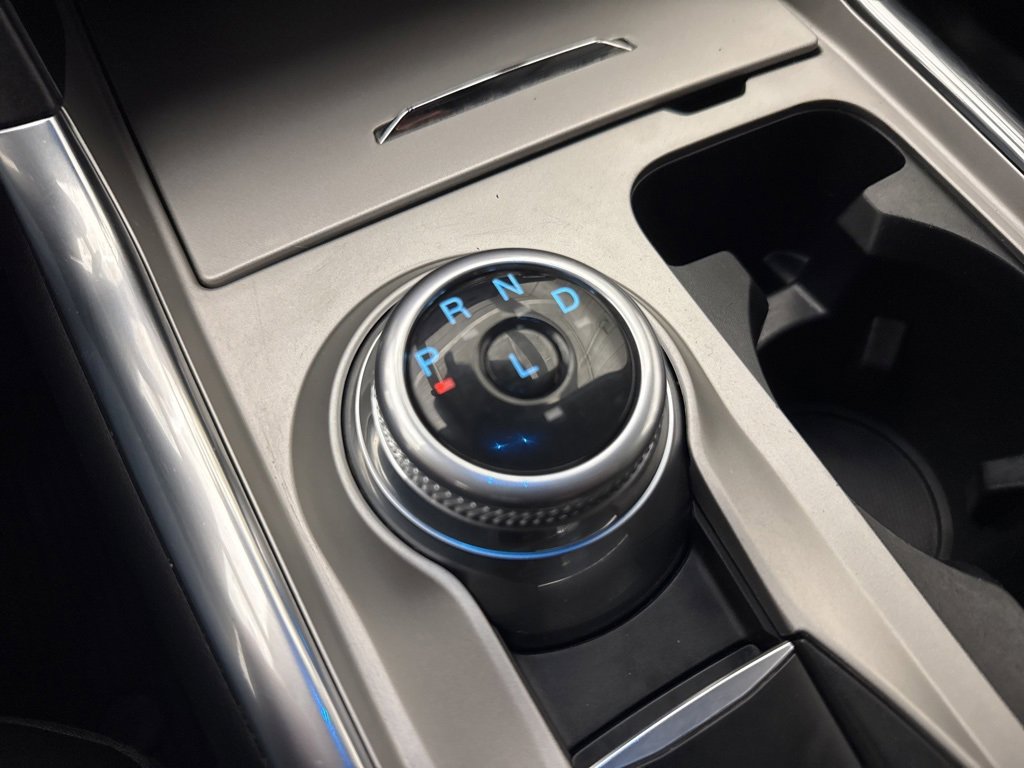 Used 2022 Ford Explorer XLT image 37