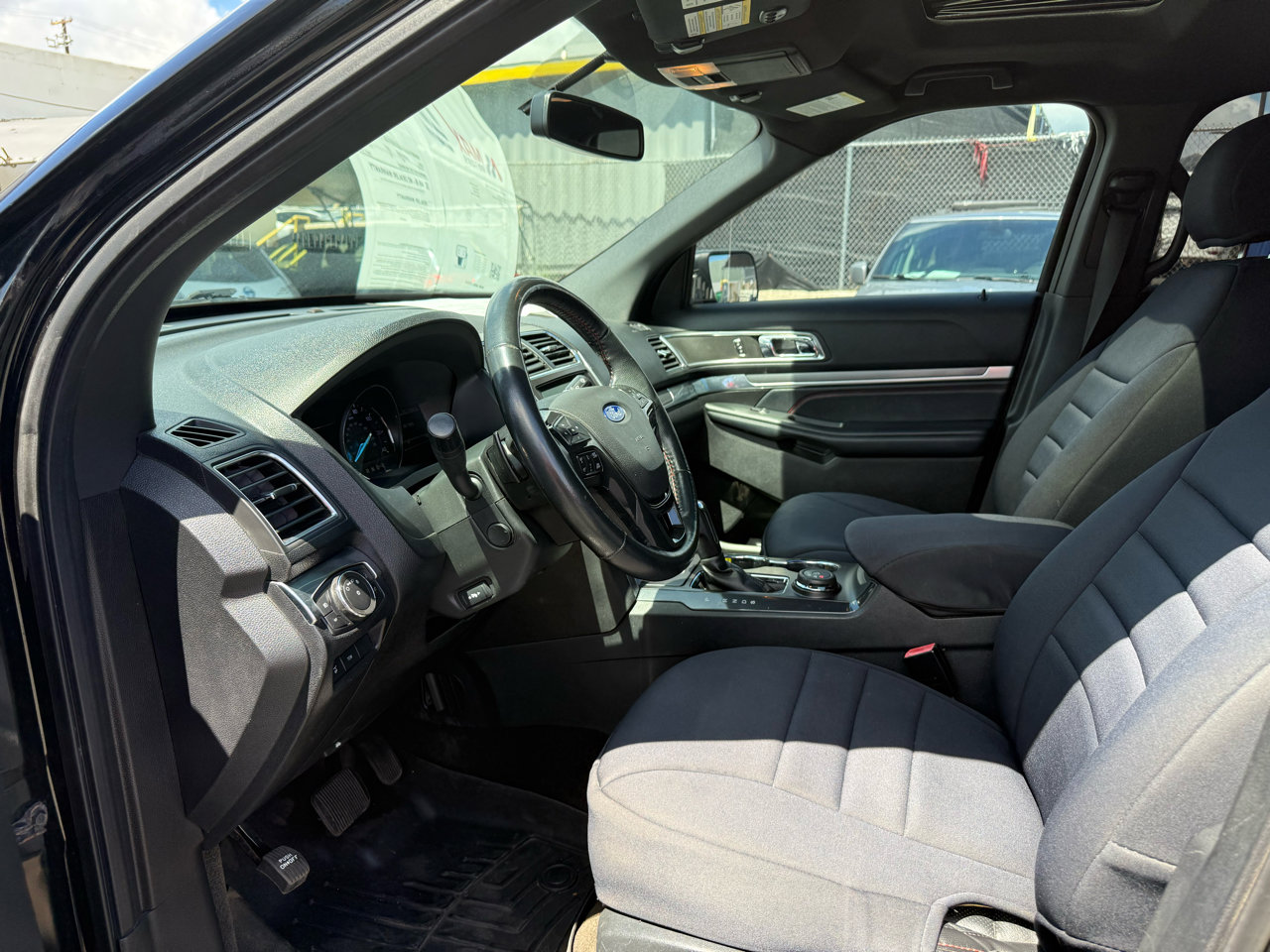 Used 2017 Ford Explorer Sport w/ Equipment Group 401A image 9