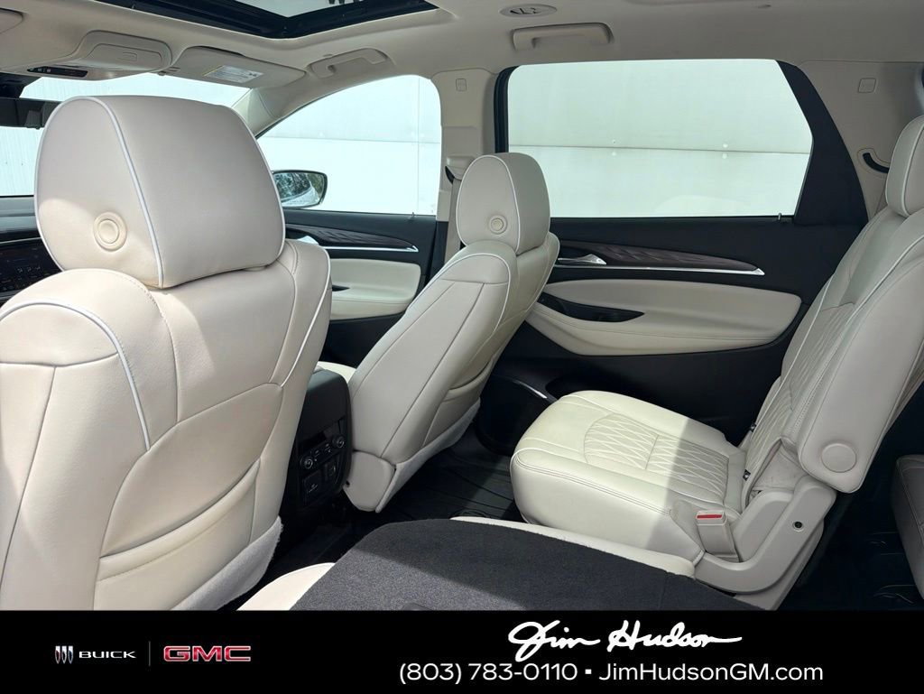 Used 2024 Buick Enclave Avenir w/ Avenir Technology Package FWD image 10