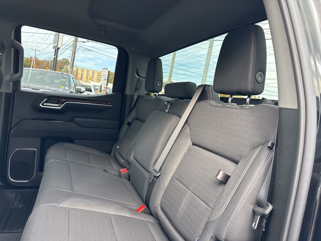 New 2026 GMC Sierra 1500 Elevation image 32