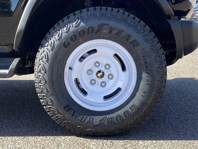 New 2026 Ford Bronco Heritage Edition AWD/4WD image 10