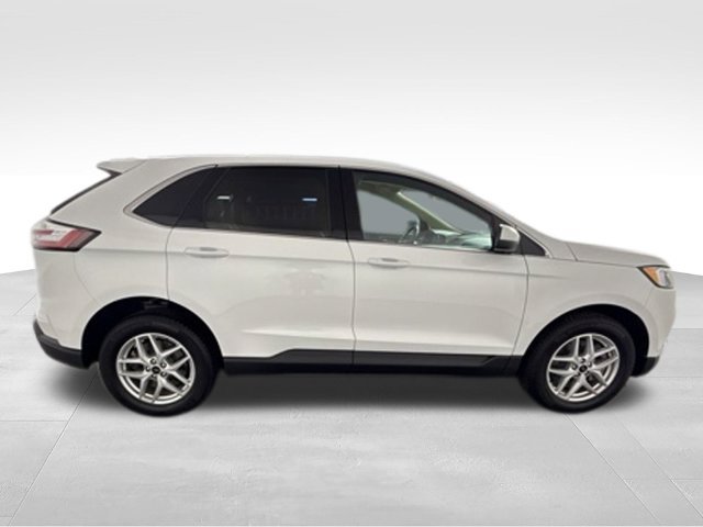 Used 2024 Ford Edge SEL w/ Convenience Package AWD/4WD image 11