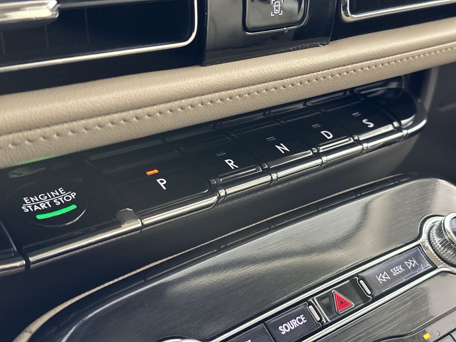 Used 2023 Lincoln Nautilus AWD w/ Premium Package image 22