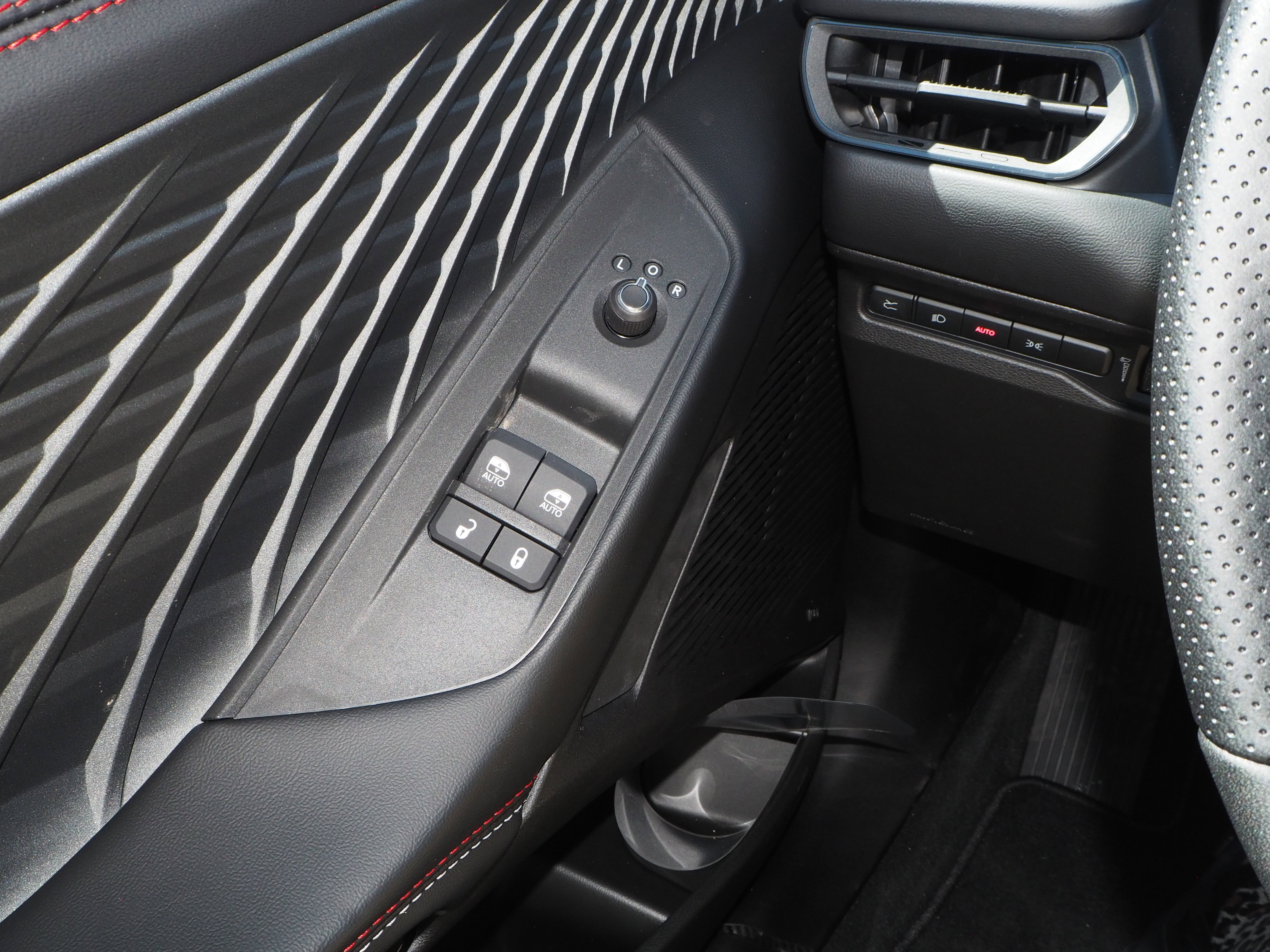 New 2025 Dodge Charger R/T w/ Quick Order Package 25M R/T image 19