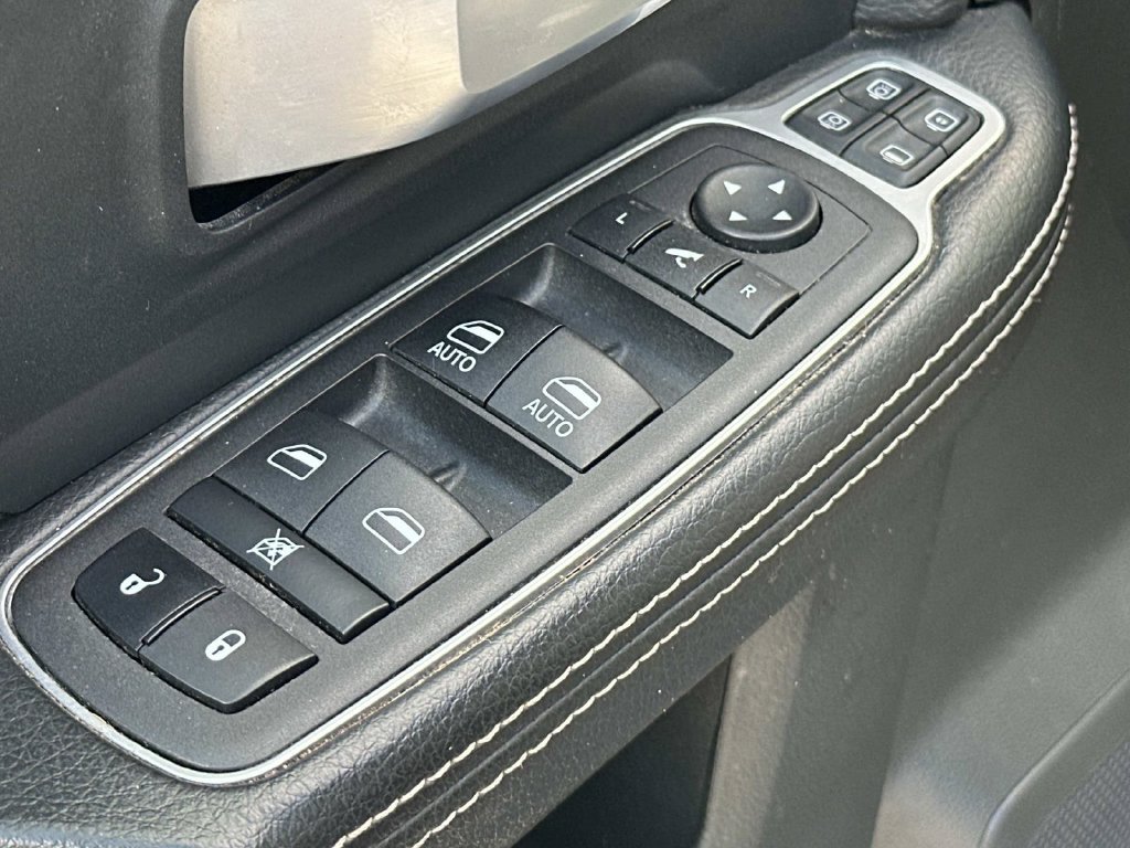 Used 2023 RAM 2500 Big Horn w/ Level 1 Equipment Group AWD/4WD image 19