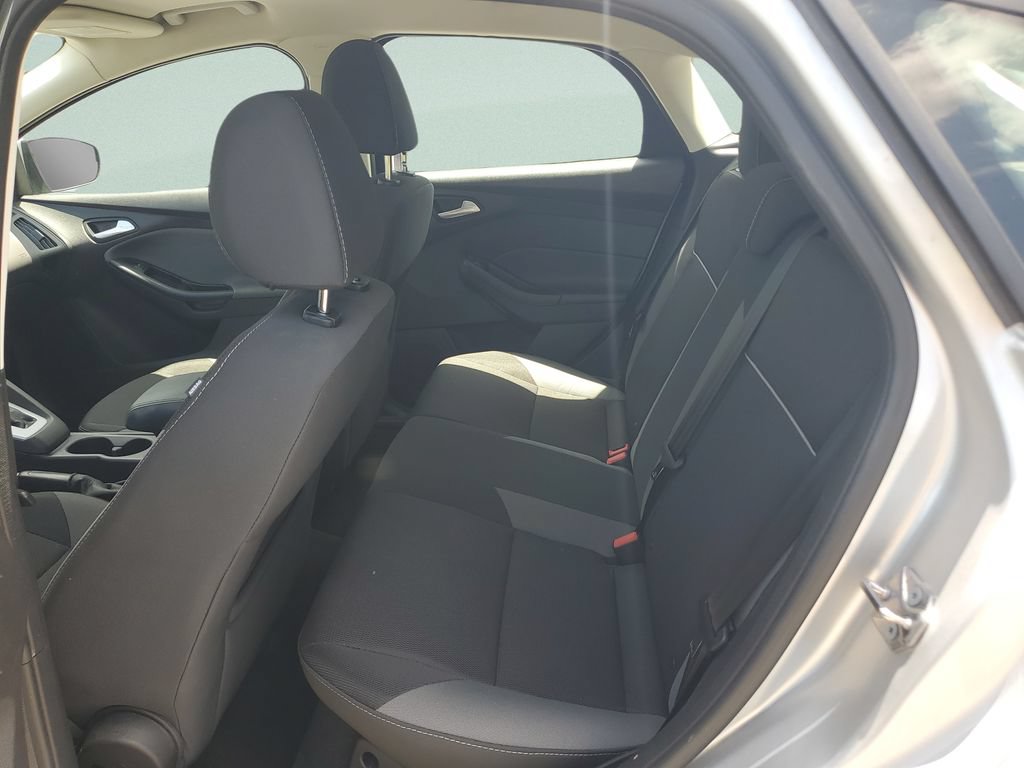 Used 2014 Ford Focus SE FWD image 10