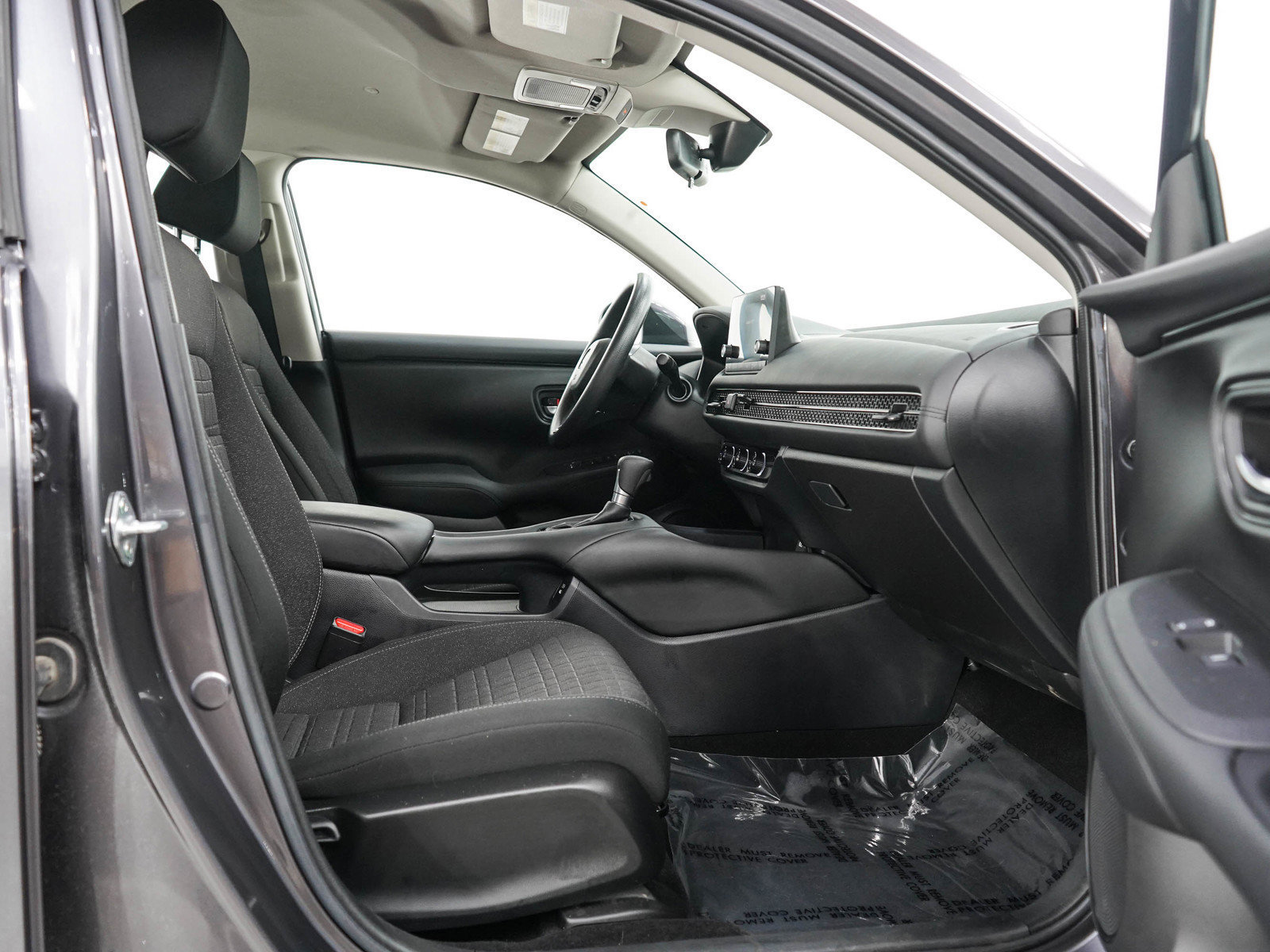 Used 2024 Honda HR-V LX image 11