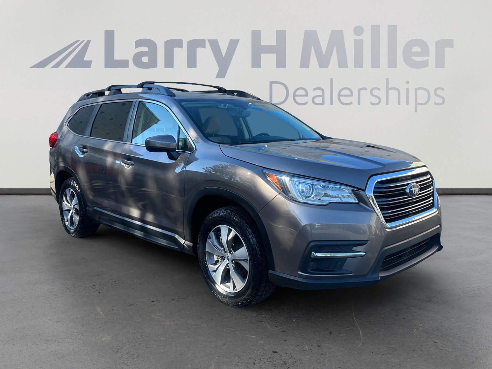 Used 2021 Subaru Ascent Premium w/ Convenience Package AWD/4WD image 7