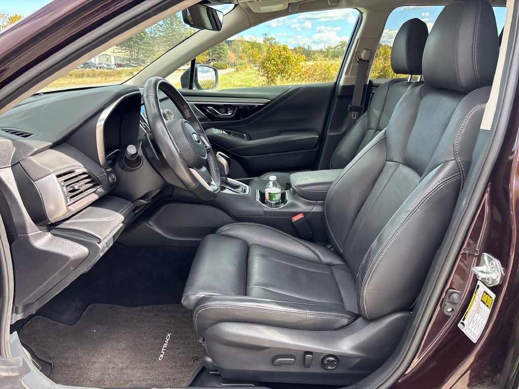 Used 2024 Subaru Outback Limited AWD/4WD image 9