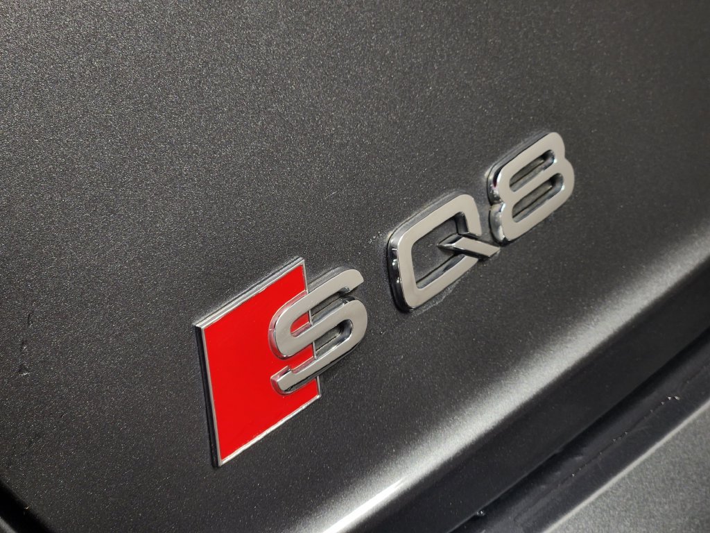 Used 2020 Audi SQ8 Prestige w/ Prestige Package AWD/4WD image 10