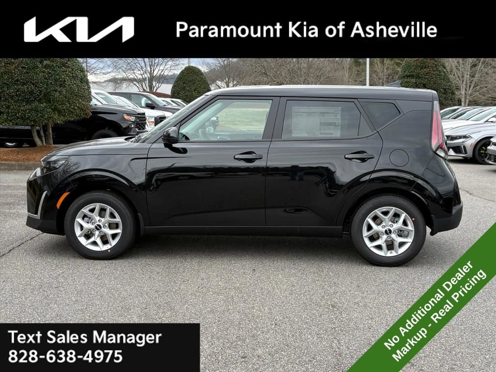 New 2025 Kia Soul LX w/ LX Technology Package image 3