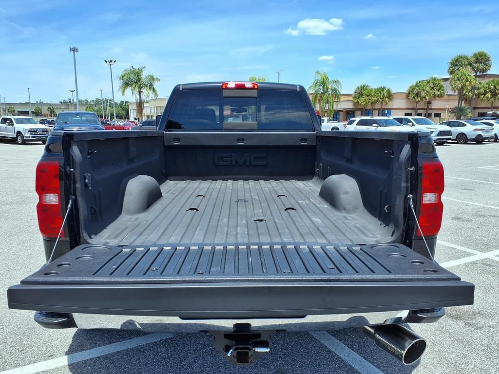 Used 2018 GMC Sierra 3500 SLT AWD/4WD image 21