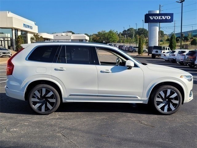 Certified 2025 Volvo XC90 T8 Plus image 2