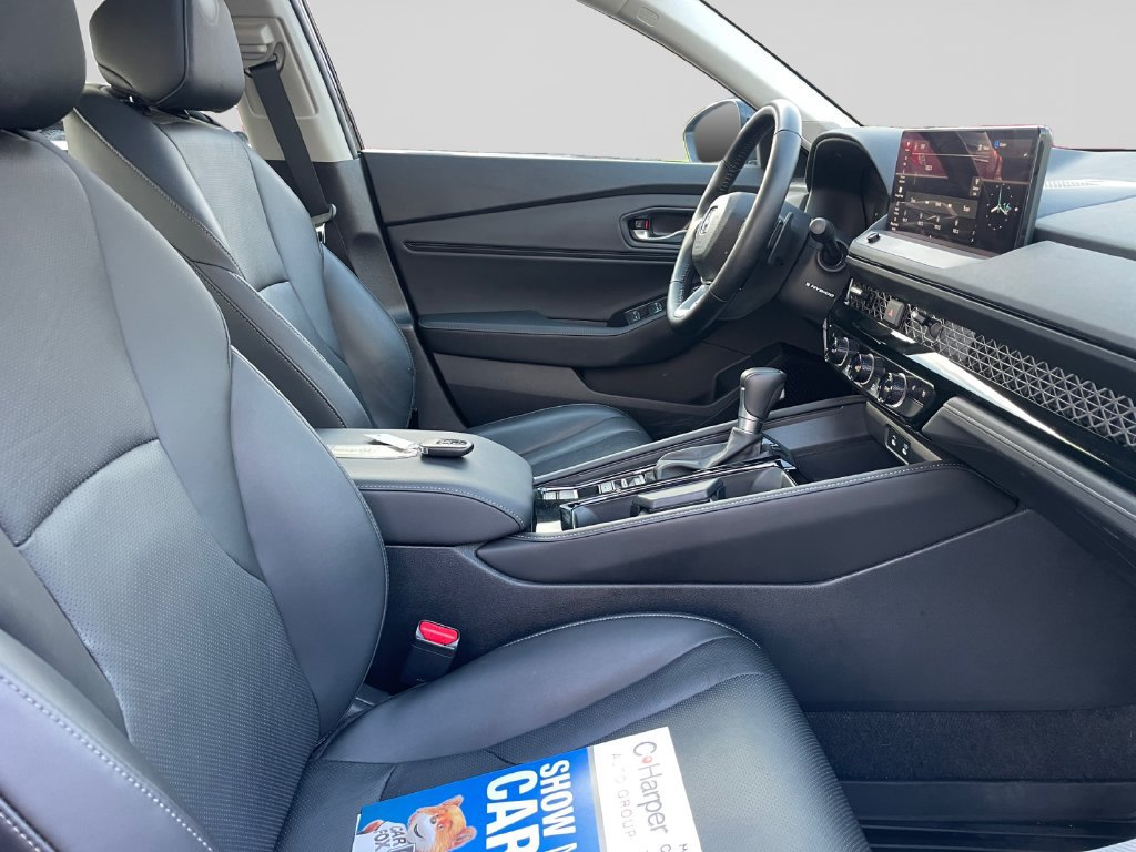 Used 2025 Honda Accord Touring image 11