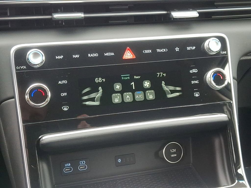 Used 2025 Genesis GV80 2.5T Standard image 10