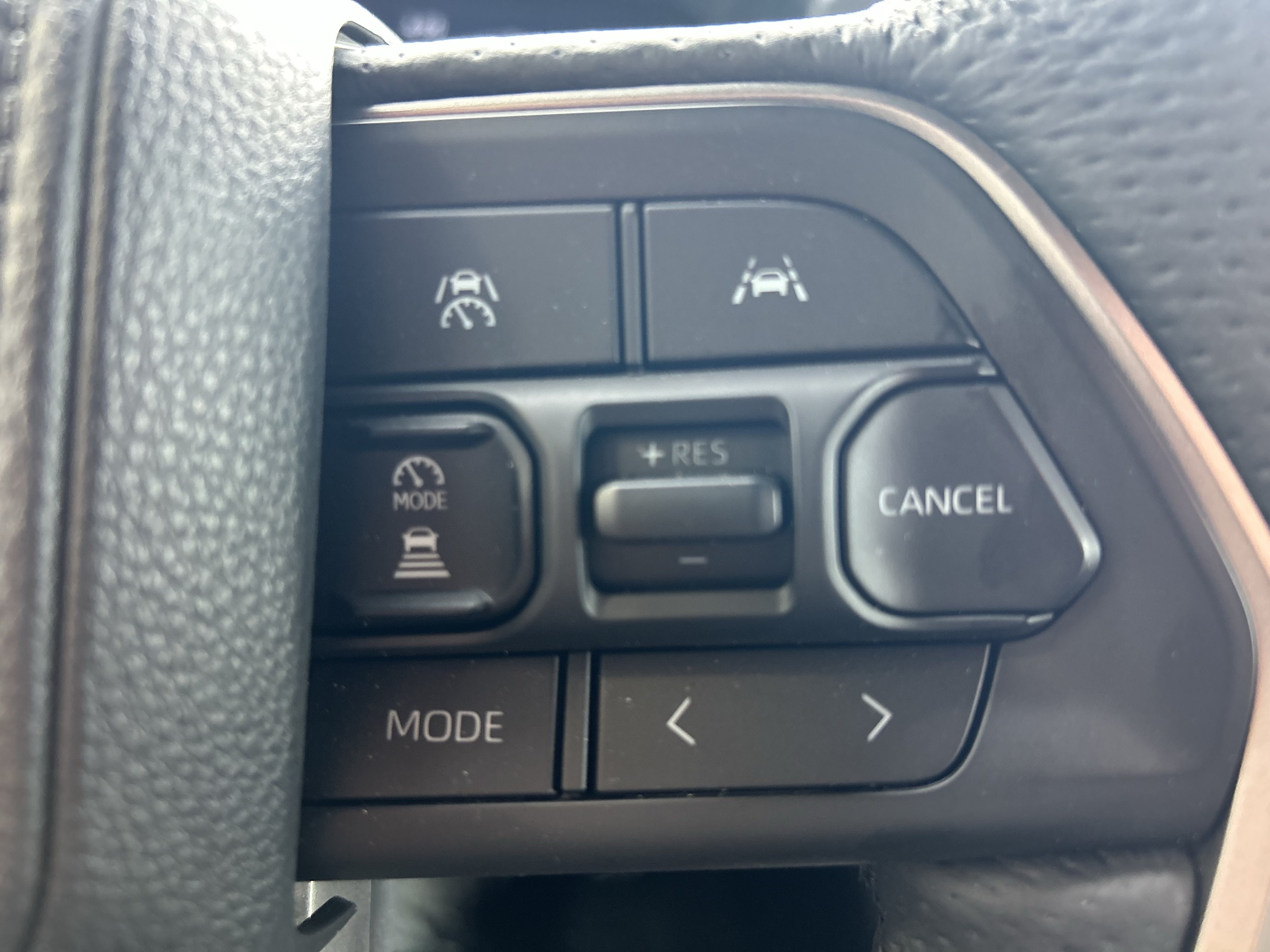 Certified 2025 Toyota Tacoma TRD Sport AWD/4WD image 25