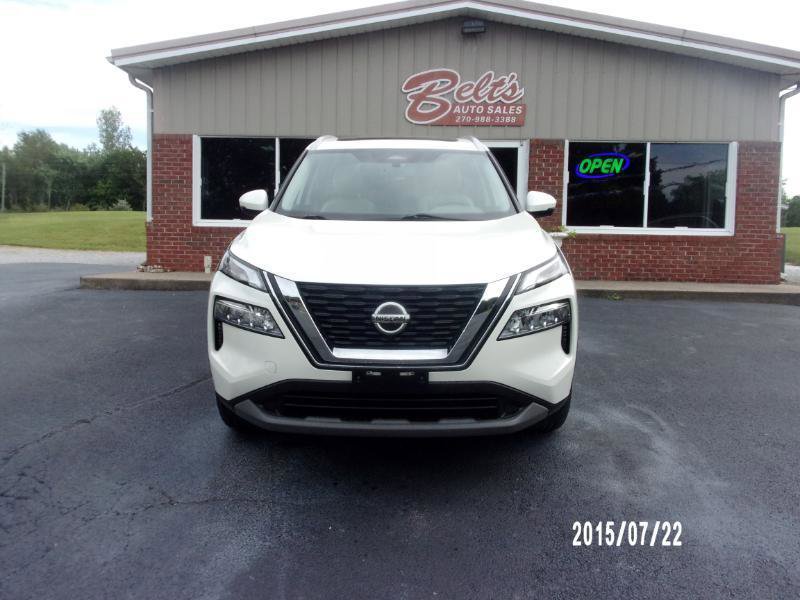Used 2021 Nissan Rogue SV w/ Premium Package image 2