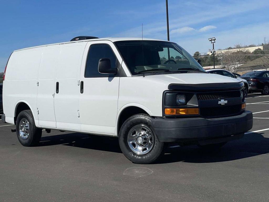 Used 2015 Chevrolet Express 2500 Work Van image 1