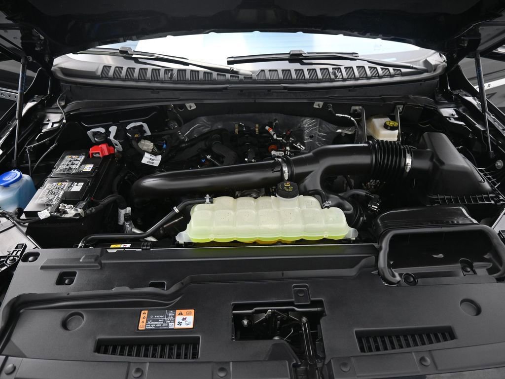 Used 2025 Lincoln Navigator Reserve image 42